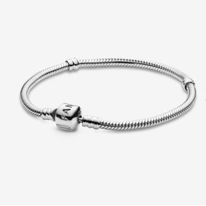 Pre-Owned Pandora Moments Snake Chain Bracelet